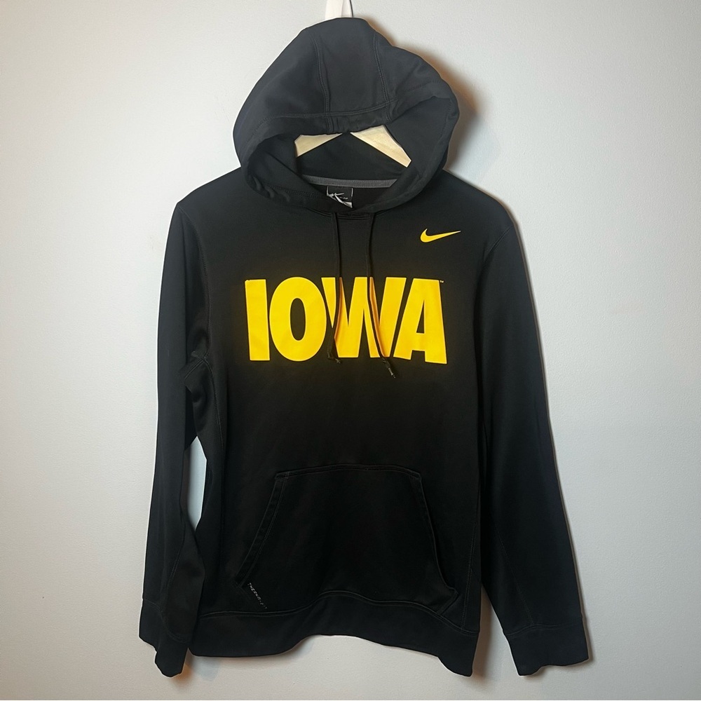 Iowa Hawkeyes NIKE Therma-FIT Hoodie Men’s S Black Pullover NCAA Sweatshirt